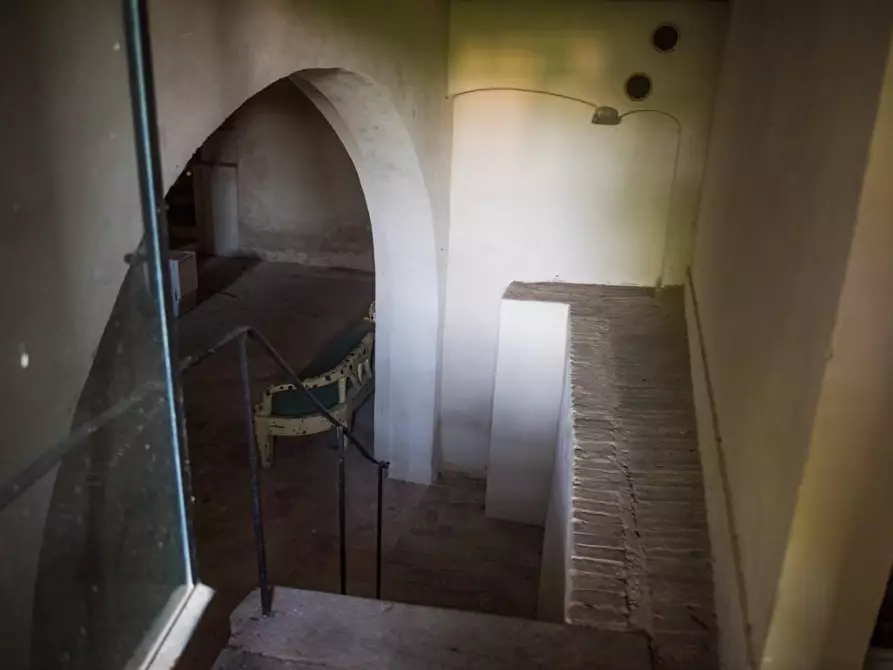 Immagine 83 di Immobile di prestigio in vendita  a Pisa