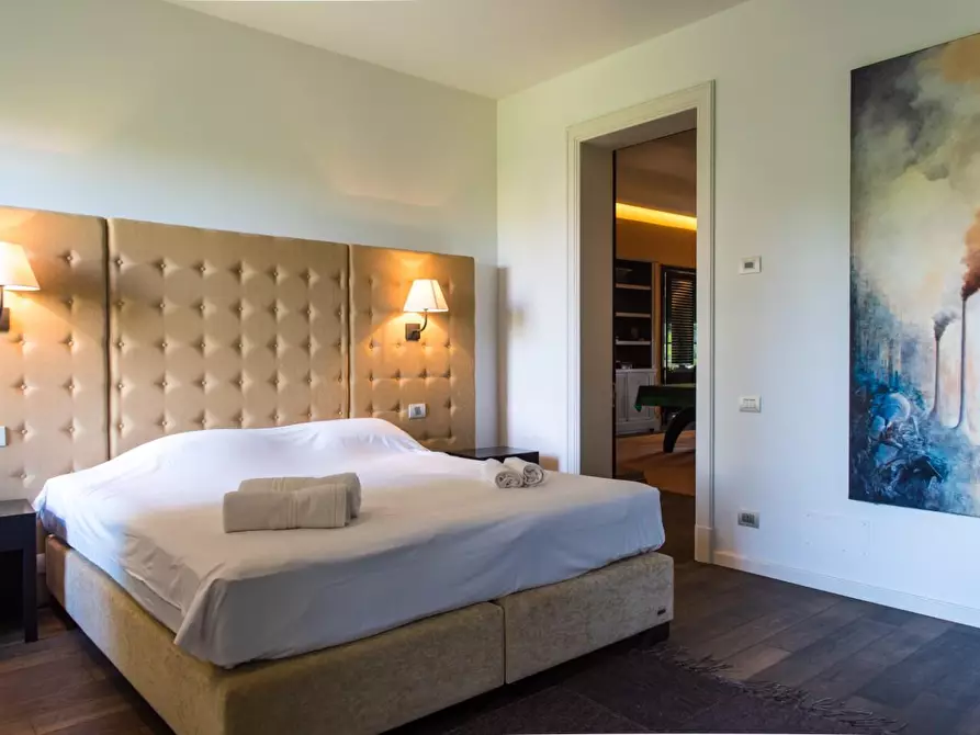 Immagine 50 di Immobile di prestigio in vendita  a Pisa