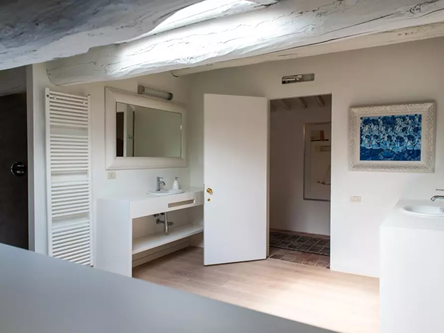 Immagine 67 di Immobile di prestigio in vendita  a Pisa