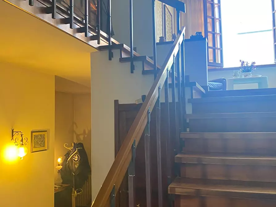 Immagine 13 di Villa in vendita  a Empoli