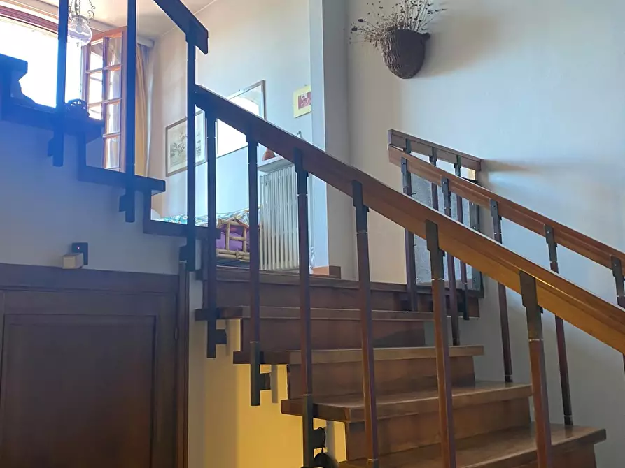 Immagine 11 di Villa in vendita  a Empoli