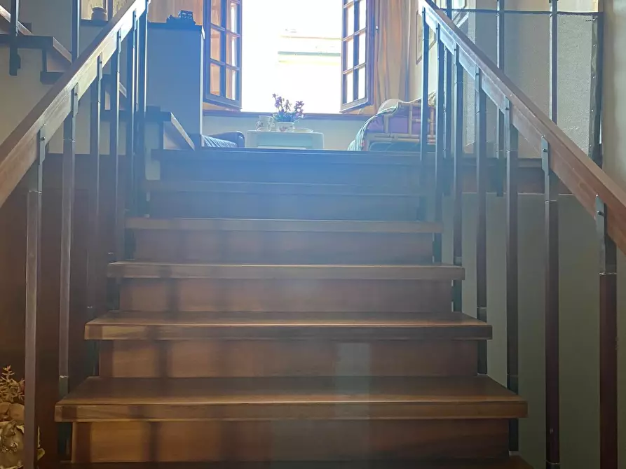 Immagine 14 di Villa in vendita  a Empoli