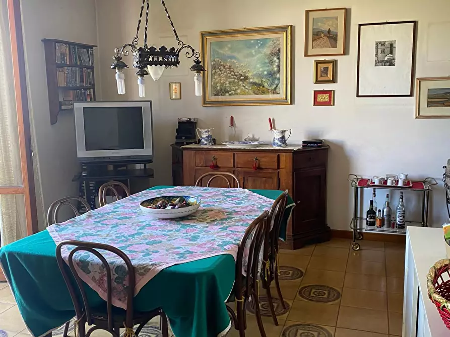 Immagine 8 di Villa in vendita  a Empoli