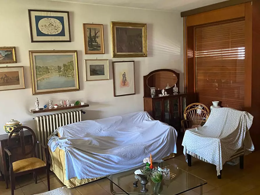 Immagine 7 di Villa in vendita  a Empoli