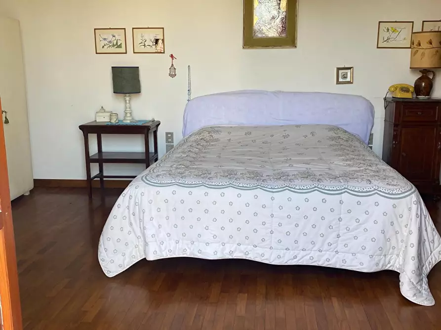 Immagine 25 di Villa in vendita  a Empoli