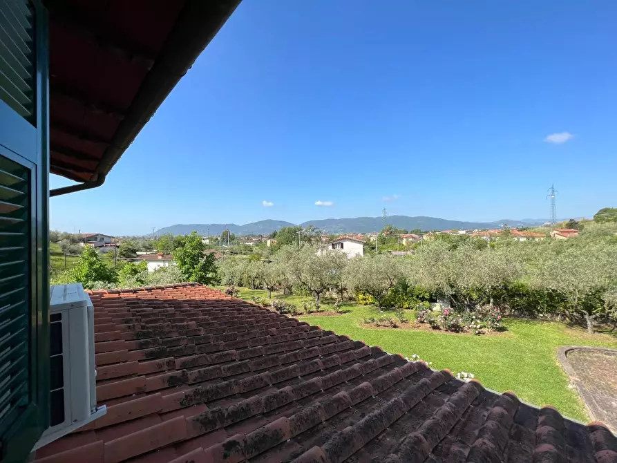 Immagine 23 di Agriturismo in vendita  a Castelnuovo Magra