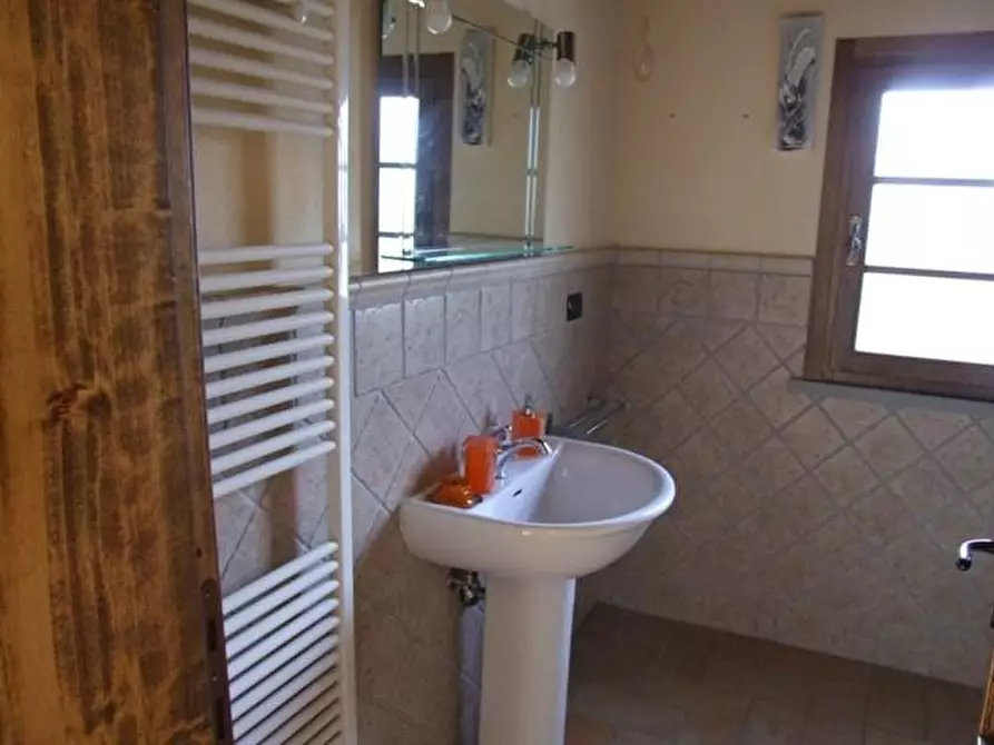 Immagine 22 di Terratetto in vendita  a Montopoli In Val D'arno