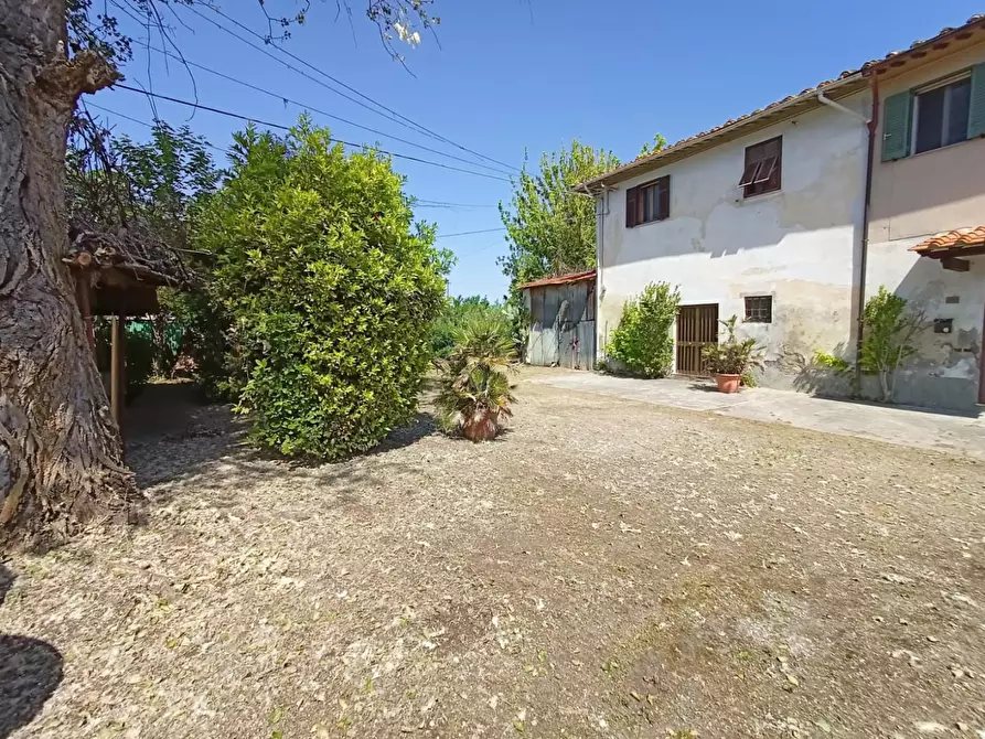 Immagine 4 di Rustico / casale in vendita  a Cascina