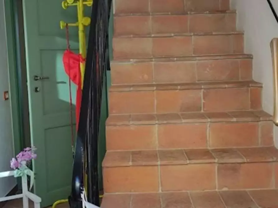 Immagine 8 di Appartamento in vendita  a Montopoli In Val D'arno