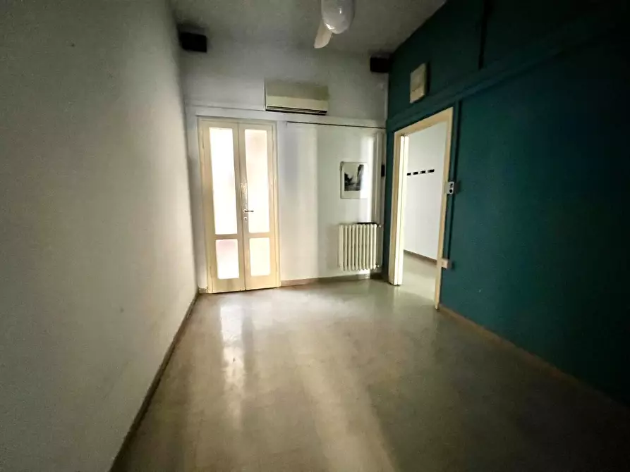 Immagine 9 di Appartamento in vendita  a Pontedera