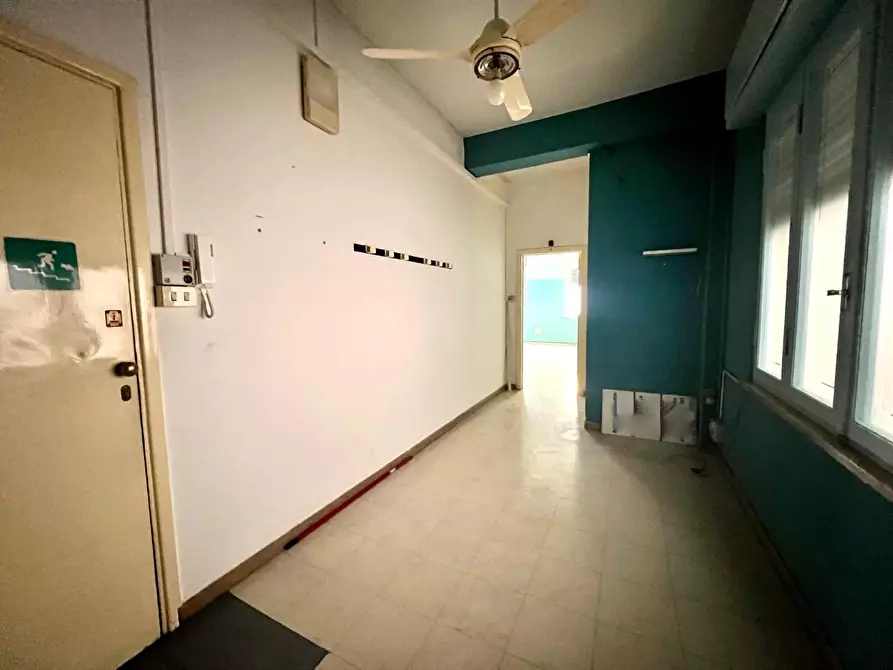 Immagine 12 di Appartamento in vendita  a Pontedera