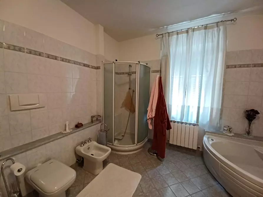 Immagine 26 di Terratetto in vendita  a Capraia E Limite