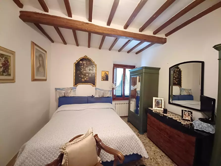 Immagine 22 di Terratetto in vendita  a Capraia E Limite