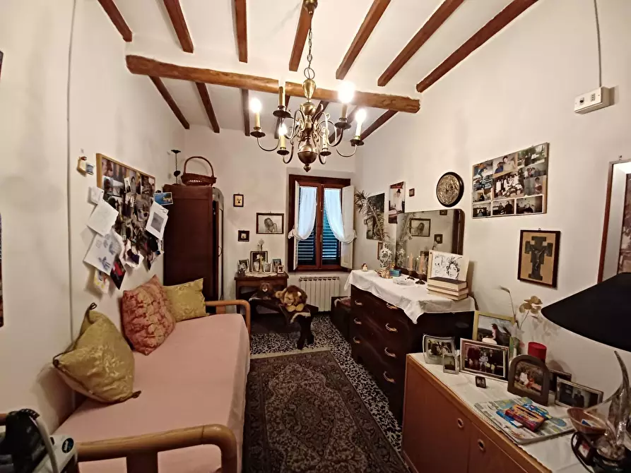 Immagine 28 di Terratetto in vendita  a Capraia E Limite