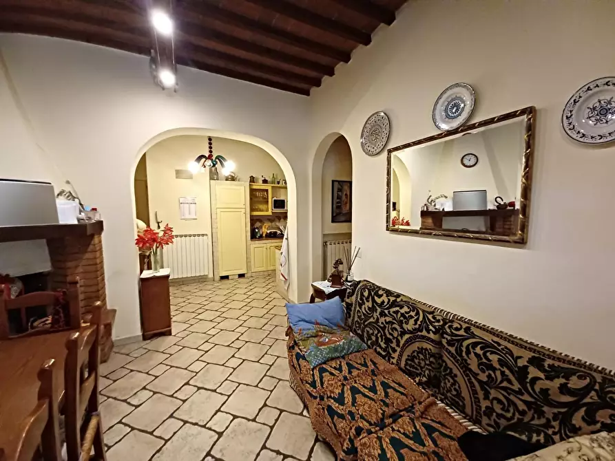 Immagine 2 di Terratetto in vendita  a Capraia E Limite