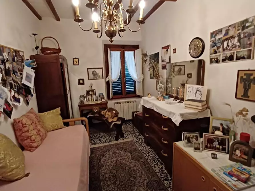 Immagine 27 di Terratetto in vendita  a Capraia E Limite