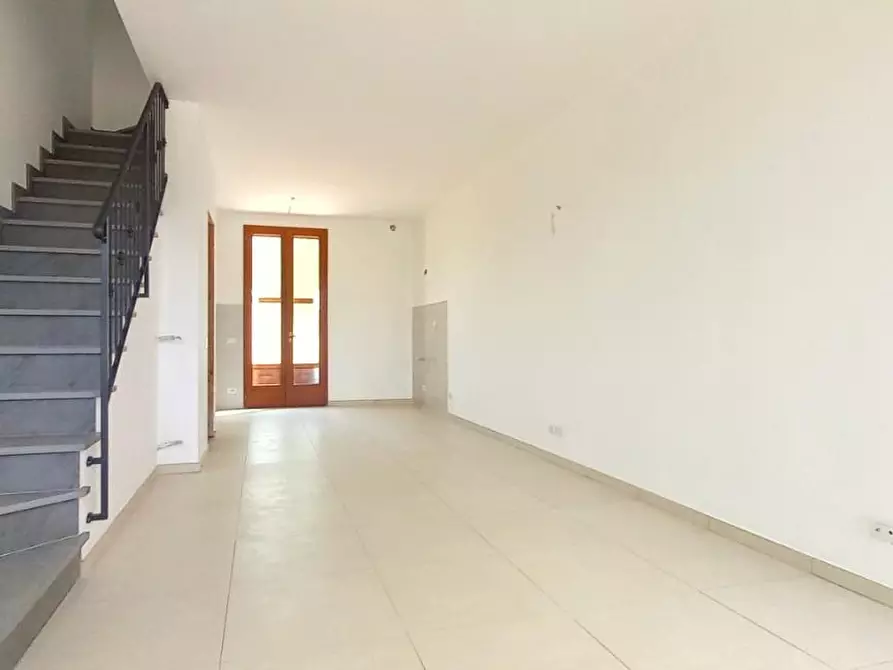 Immagine 7 di Casa bifamiliare in vendita  a Castelfiorentino