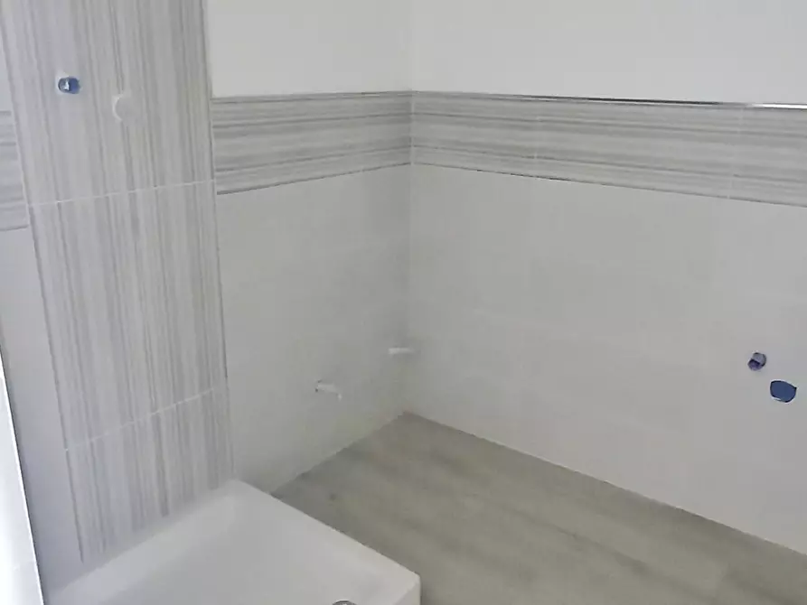 Immagine 13 di Casa bifamiliare in vendita  a Castelfiorentino