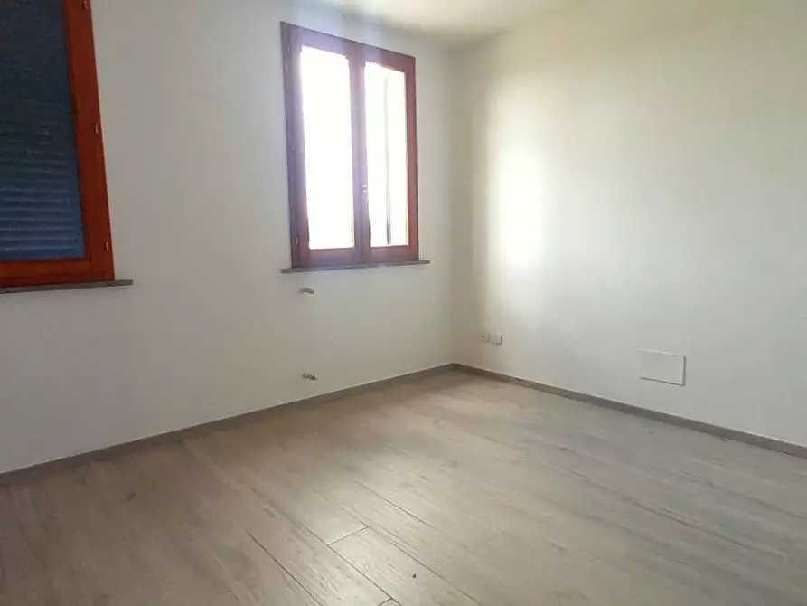 Immagine 11 di Casa bifamiliare in vendita  a Castelfiorentino