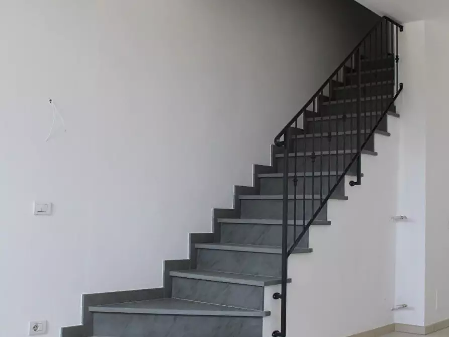 Immagine 10 di Casa bifamiliare in vendita  a Castelfiorentino