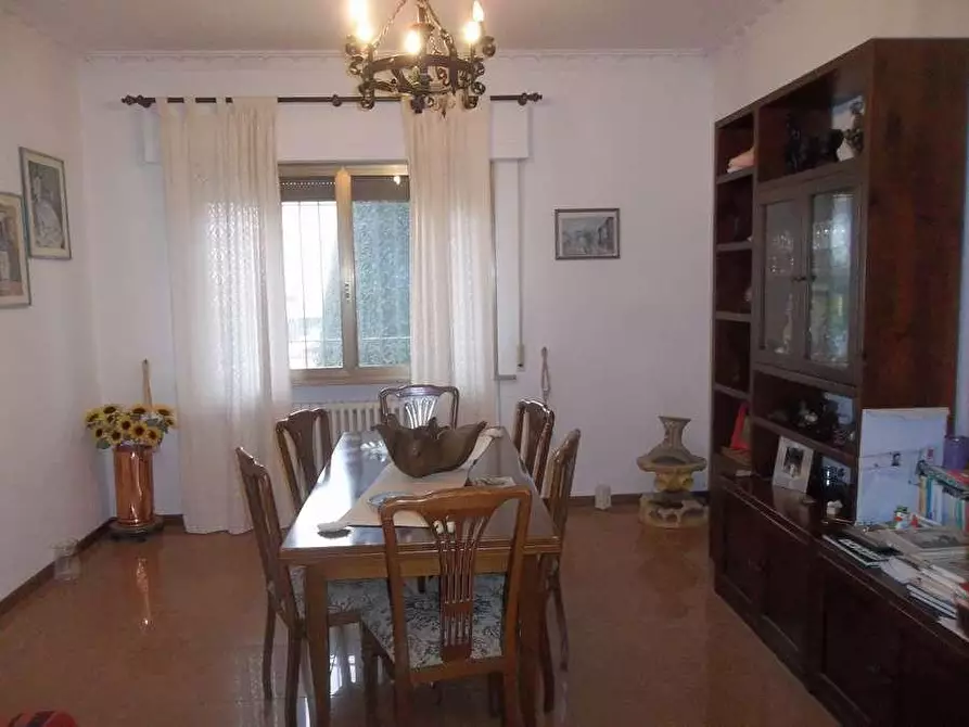 Immagine 3 di Appartamento in vendita  a Cascina