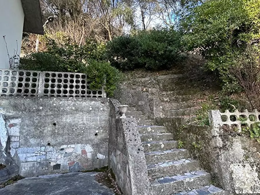 Immagine 35 di Villa in vendita  a Podenzana