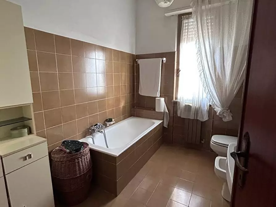 Immagine 32 di Villa in vendita  a Podenzana