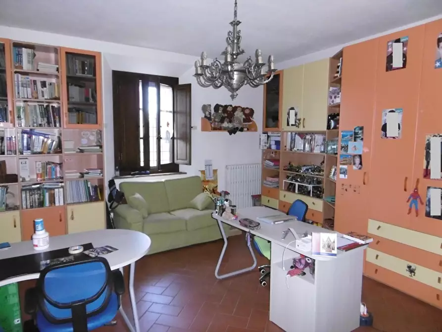 Immagine 15 di Villa in vendita  a Cerreto Guidi