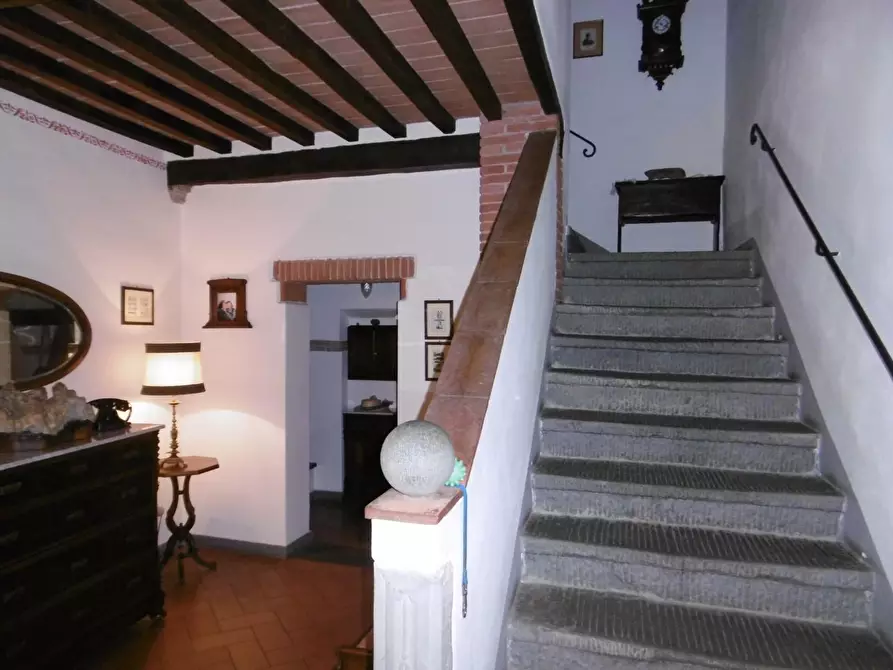 Immagine 4 di Villa in vendita  a Cerreto Guidi