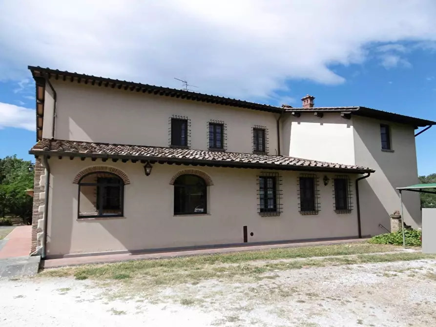 Immagine 3 di Villa in vendita  a Cerreto Guidi