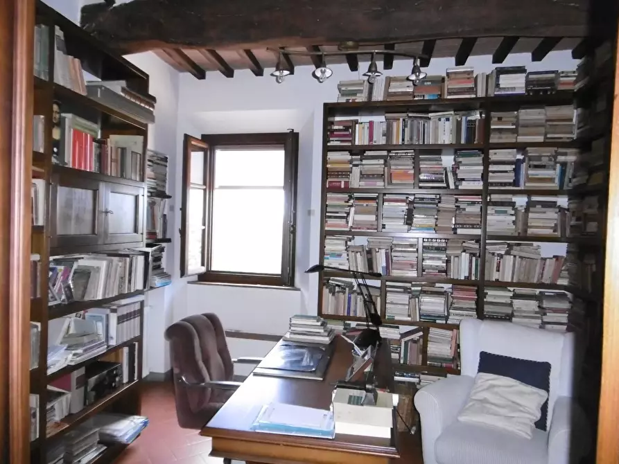 Immagine 10 di Villa in vendita  a Cerreto Guidi