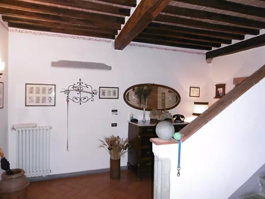 Immagine 5 di Villa in vendita  a Cerreto Guidi