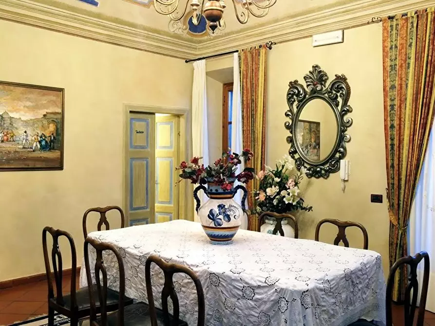 Immagine 28 di Villa in vendita  a Villafranca In Lunigiana