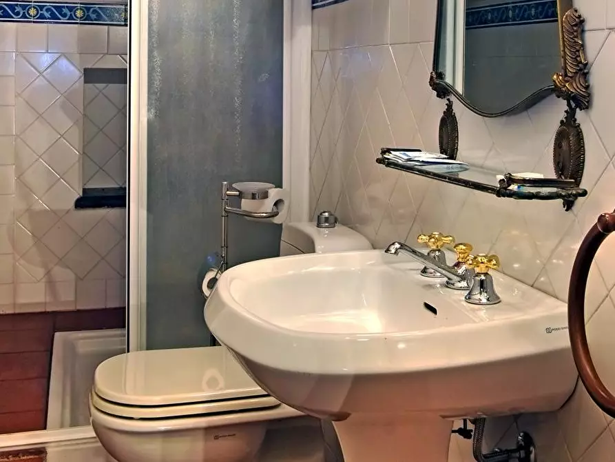 Immagine 60 di Villa in vendita  a Villafranca In Lunigiana