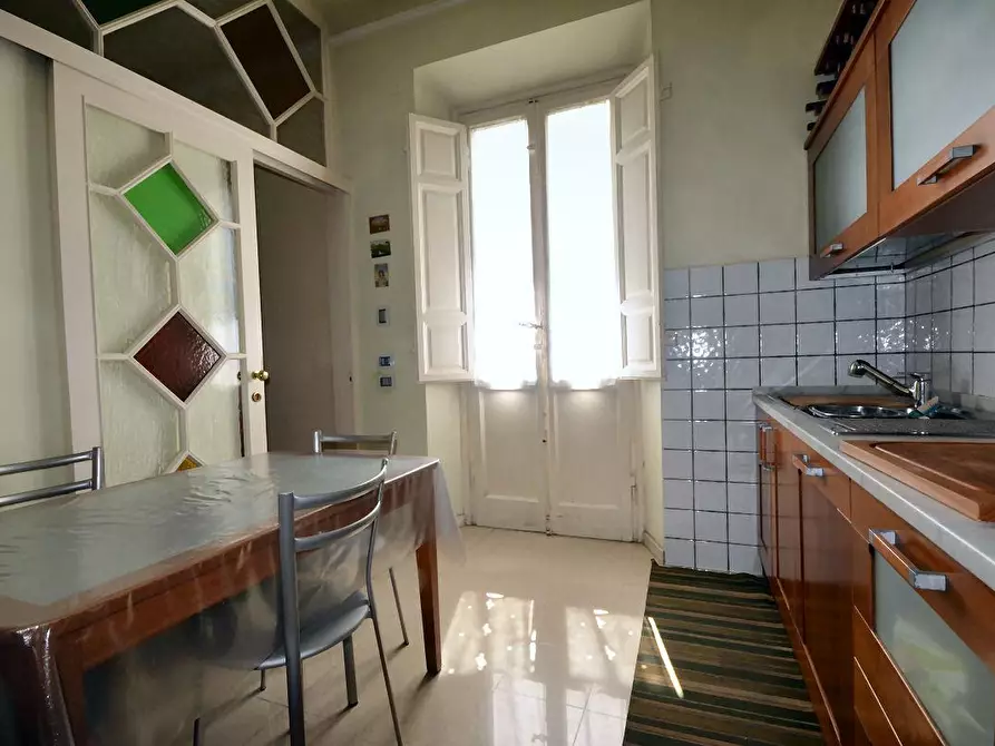 Immagine 8 di Villa in vendita  a Lucca