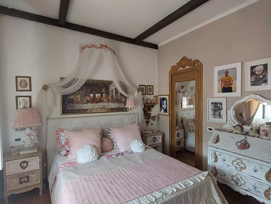 Immagine 31 di Appartamento in vendita  a Carrara