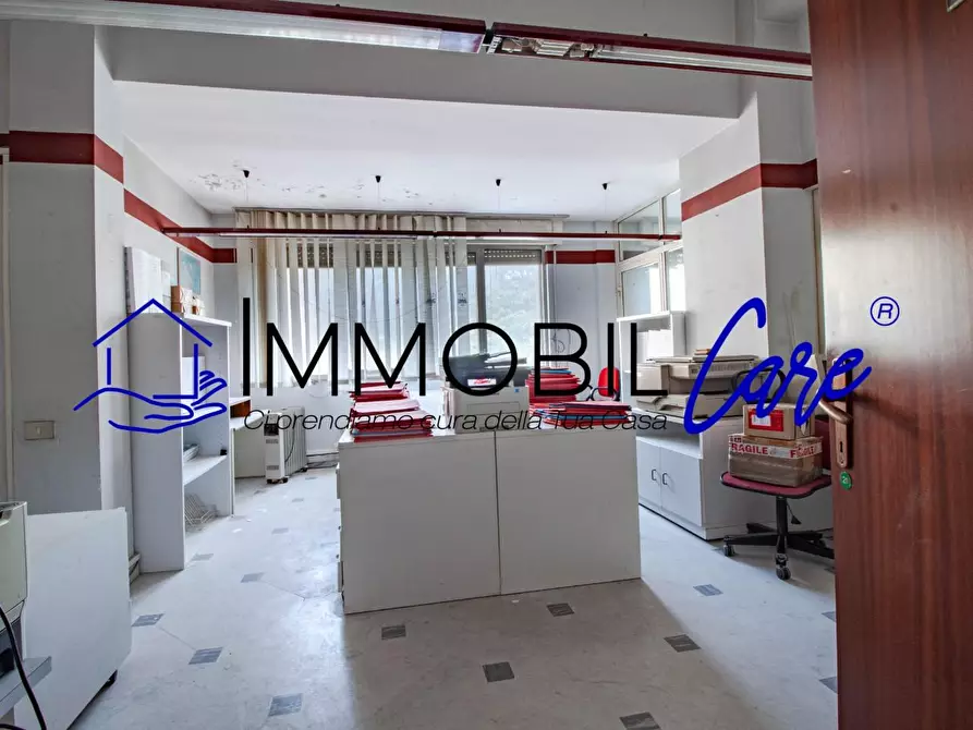 Immagine 7 di Appartamento in vendita  a Livorno