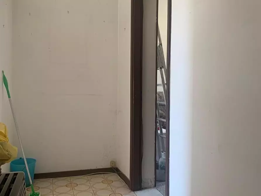 Immagine 10 di Appartamento in vendita  a Carrara