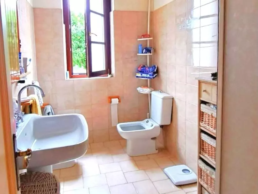 Immagine 14 di Terratetto in vendita  a Viareggio