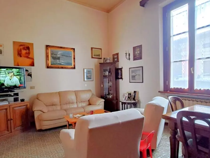 Immagine 3 di Terratetto in vendita  a Viareggio