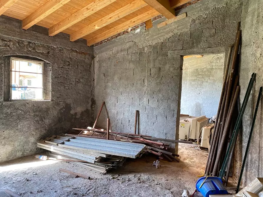 Immagine 4 di Appartamento in vendita  a Terricciola