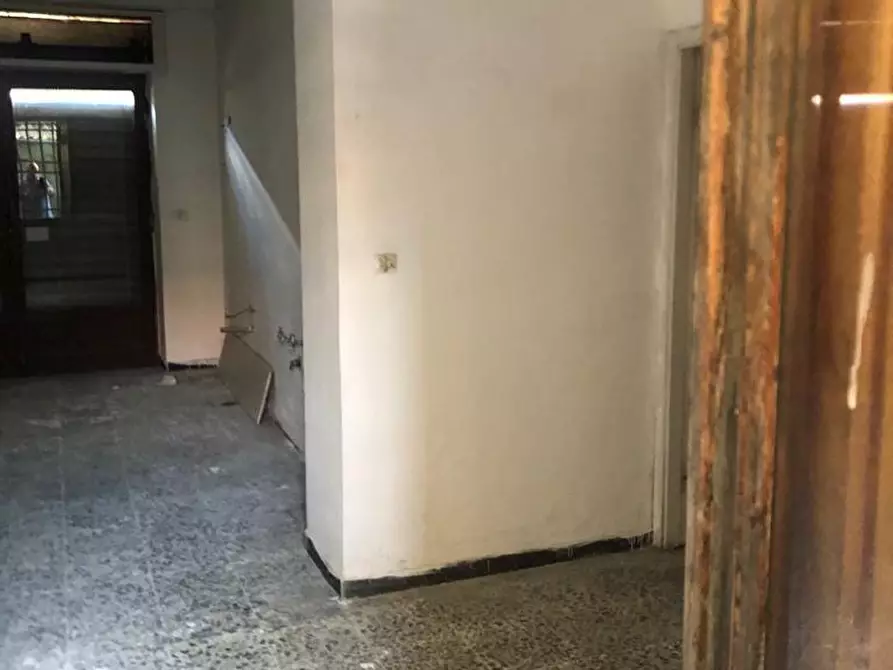 Immagine 11 di Appartamento in vendita  a Carrara