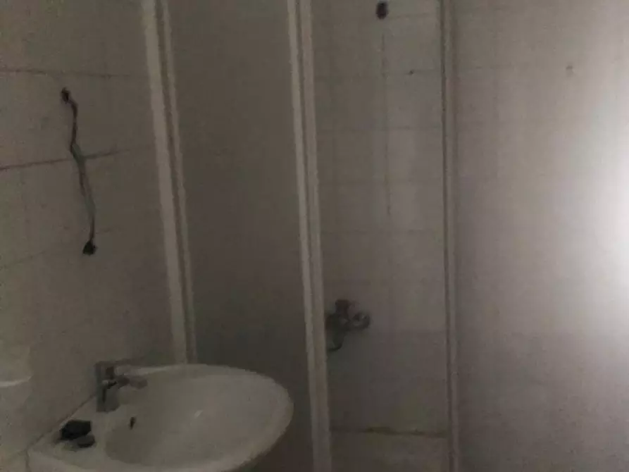 Immagine 14 di Appartamento in vendita  a Carrara