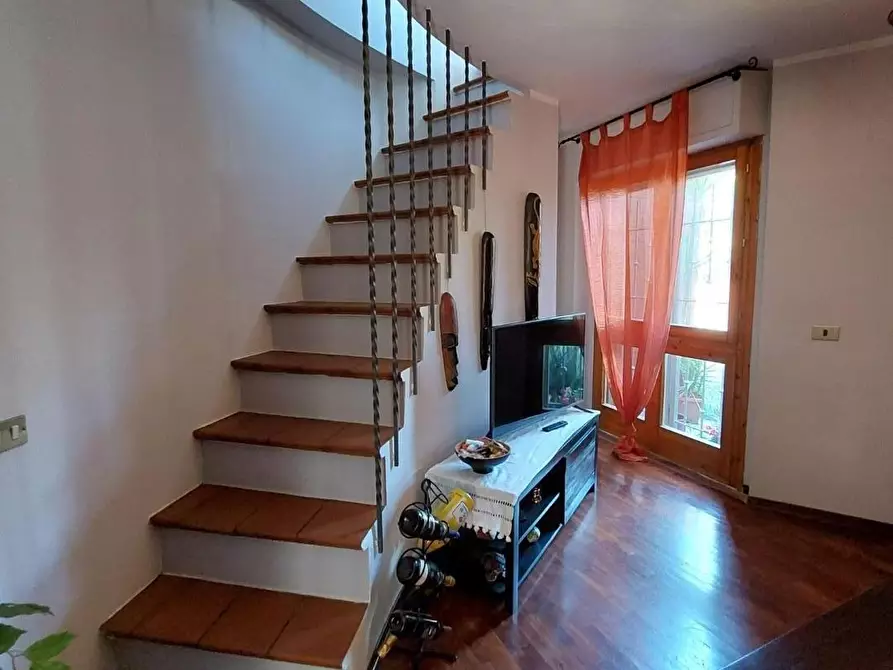 Immagine 17 di Appartamento in vendita  a Cascina