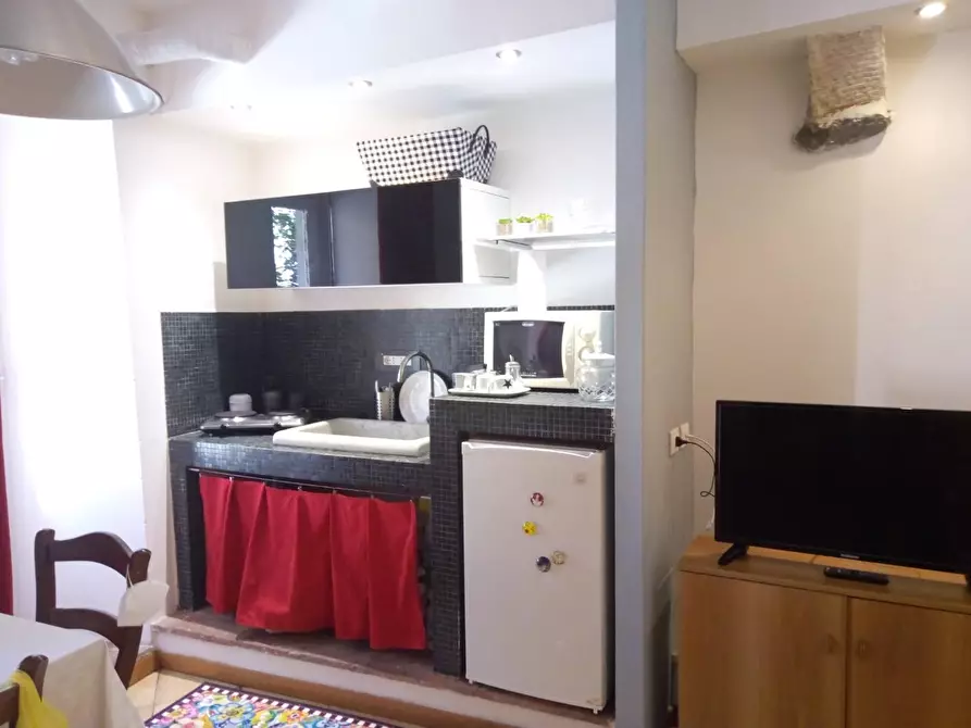 Immagine 7 di Appartamento in vendita  a Carrara