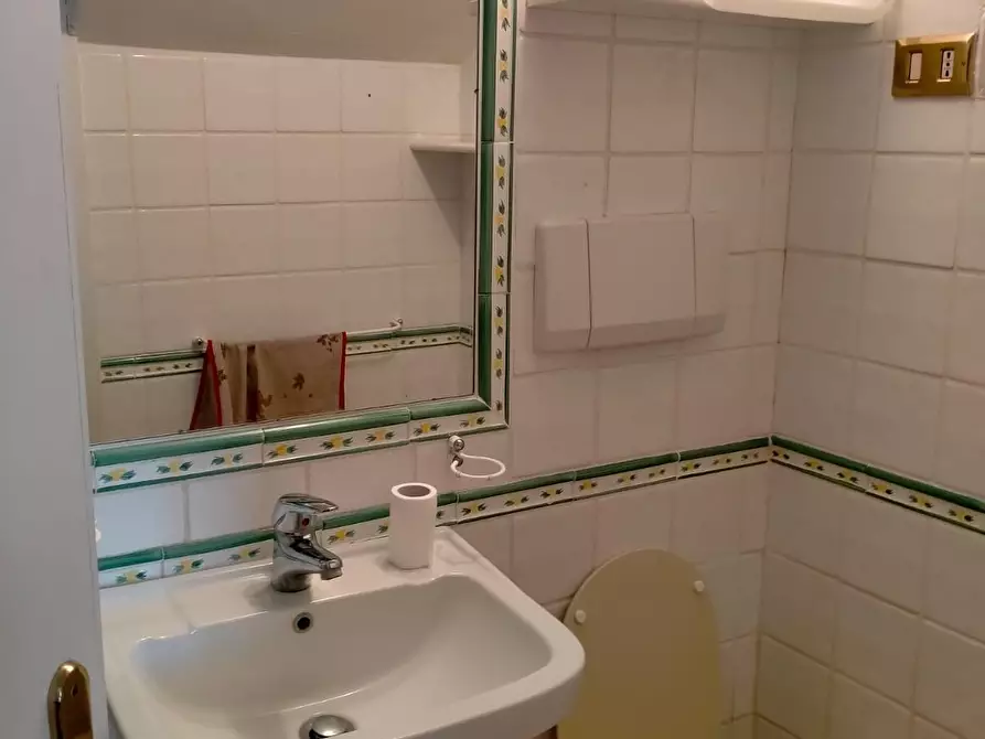 Immagine 11 di Villetta a schiera in vendita  a Castiglione Della Pescaia