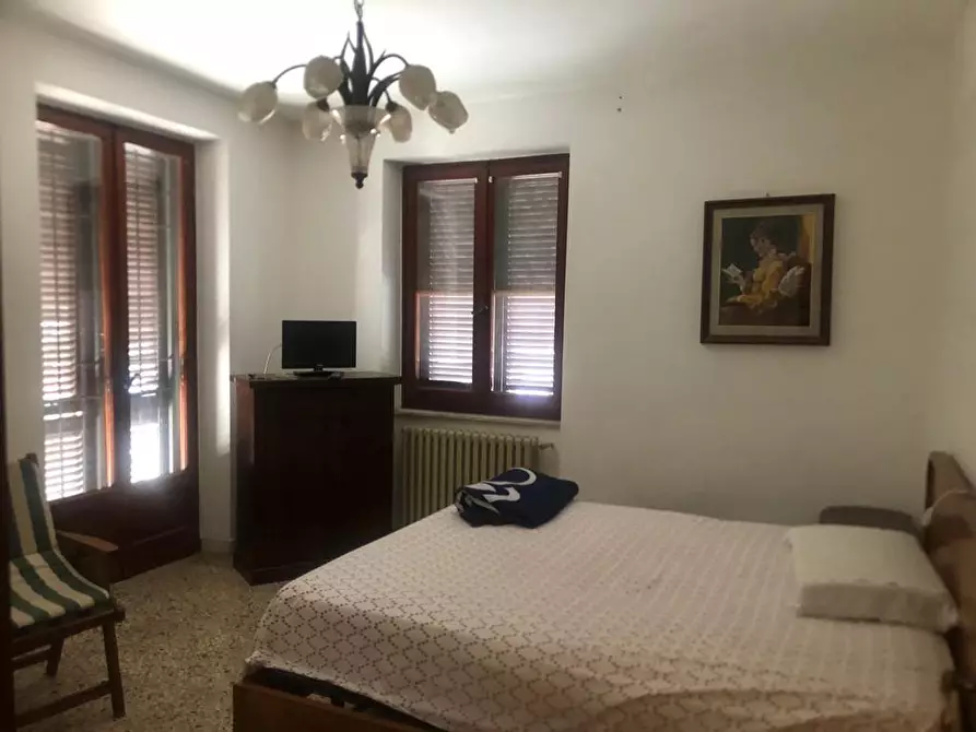 Immagine 31 di Casa semindipendente in vendita  a Massa