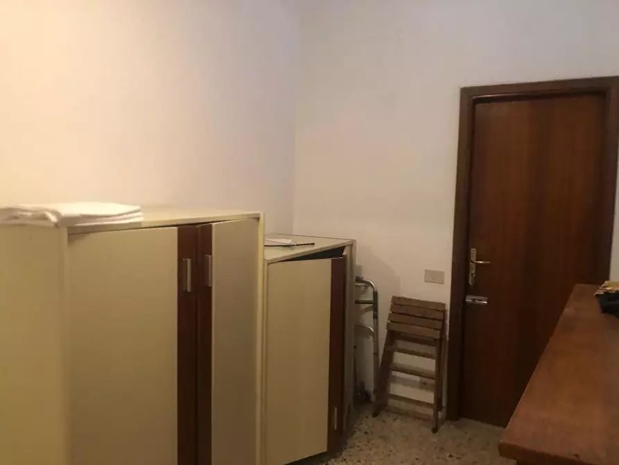Immagine 36 di Casa semindipendente in vendita  a Massa