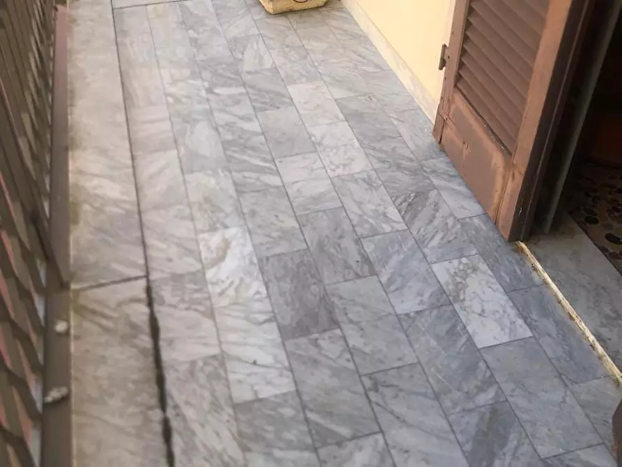 Immagine 23 di Casa semindipendente in vendita  a Massa