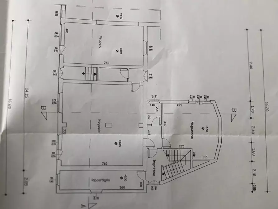 Immagine 2 di Casa semindipendente in vendita  a Massa
